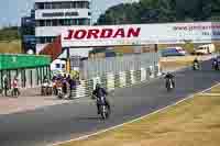 Vintage-motorcycle-club;eventdigitalimages;mallory-park;mallory-park-trackday-photographs;no-limits-trackdays;peter-wileman-photography;trackday-digital-images;trackday-photos;vmcc-festival-1000-bikes-photographs